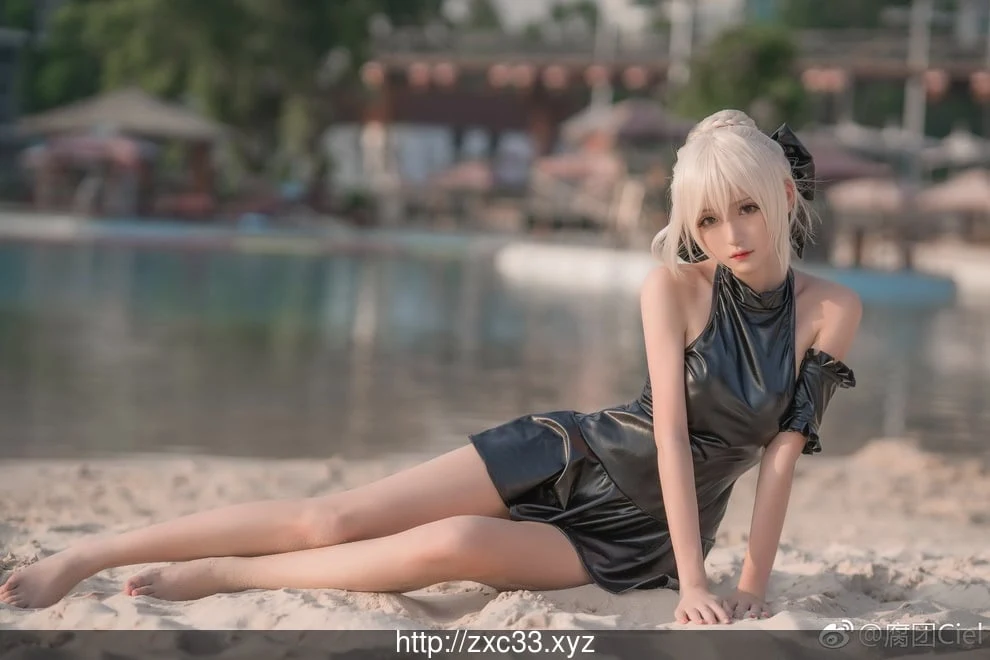 COS 斗鱼二次元当红一姐 腐团儿顶级COS大合集【1.1G/超级精美】
